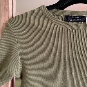 Bershka green crop top
